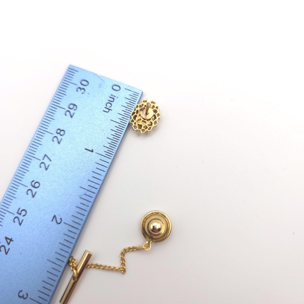 Vintage Gold Tone Goldstone Tie Tack with Safety Chain and T-Bar Scalloped Frame - Picture 5 of 5